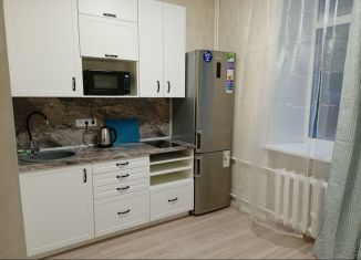 Продается 1-ком. квартира, 40 м2, Чусовой, улица Матросова, 9