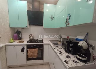 Продажа 3-ком. квартиры, 60 м2, Собинка, Красноборская улица, 2А