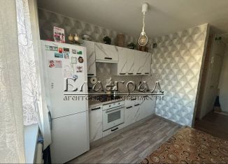 Продам 3-комнатную квартиру, 66 м2, Челябинск, Псковская улица, 4