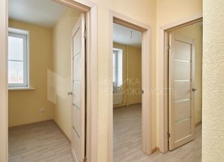 Продажа трехкомнатной квартиры, 55.2 м2, село Яр, улица Строителей, 21