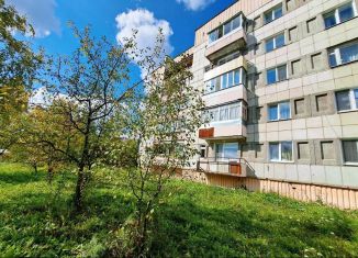 Продам 1-ком. квартиру, 33 м2, Лесной, улица Мира, 36