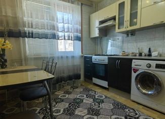 Продам 3-комнатную квартиру, 64 м2, Таганрог, улица Чехова, 363