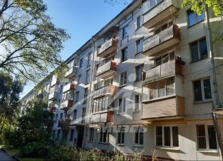 Продам 2-комнатную квартиру, 45 м2, Москва, метро Севастопольская, Балаклавский проспект, 36к2