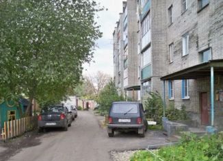 Сдается в аренду двухкомнатная квартира, 60 м2, Моршанск, Красный переулок, 3