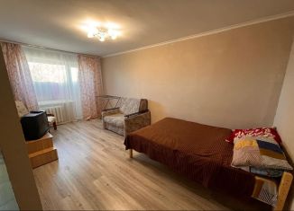 Сдам 1-ком. квартиру, 30 м2, Венёв, Советская улица