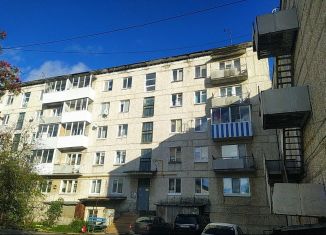 Продается 3-комнатная квартира, 53.2 м2, Свердловская область, микрорайон Вятчино, 10