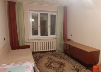 Сдам в аренду комнату, 18 м2, Тобольск, 4-й микрорайон, 29Б