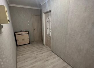 Продам 1-комнатную квартиру, 38 м2, Кисловодск, улица Чайковского, 38