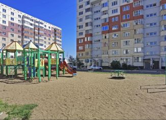 Продам 3-комнатную квартиру, 72 м2, Омская область, 21-я Амурская улица, 43/2