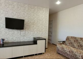 Продам 3-ком. квартиру, 57 м2, Магнитогорск, проспект Ленина, 6