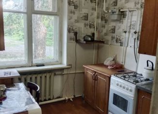 Сдам трехкомнатную квартиру, 60 м2, Гуково, улица Крупской, 46