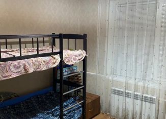 Сдам 1-ком. квартиру, 40 м2, Дагестан, улица 345-й Дагестанской Стрелковой Дивизии, 12В