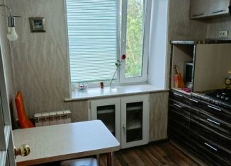 Сдается в аренду 2-ком. квартира, 45 м2, Череповец, улица Мира, 9