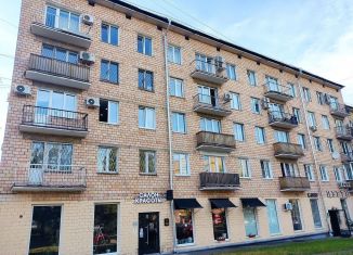 Продам 1-ком. квартиру, 30.5 м2, Москва, улица Атарбекова, 4А