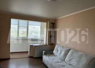 Продается 1-комнатная квартира, 37 м2, Ставропольский край, улица Апанасенко, 90