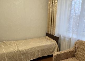 Трехкомнатная квартира в аренду, 43.2 м2, Уфа, улица Ульяновых, 21