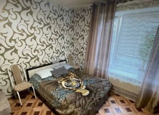 Продам 1-комнатную квартиру, 34 м2, Таганрог, улица Адмирала Крюйса, 23, ЖК Солнечный Берег