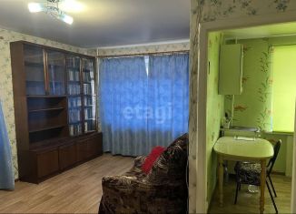 Продаю 1-ком. квартиру, 30 м2, Екатеринбург, улица Черняховского, 48, Чкаловский район