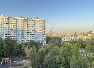 Продам 3-ком. квартиру, 61 м2, Москва, улица Исаковского, 8к2, СЗАО