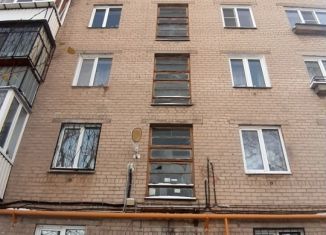 Продам 1-комнатную квартиру, 31.3 м2, Челябинск, Коммунистическая улица, 8, Металлургический район