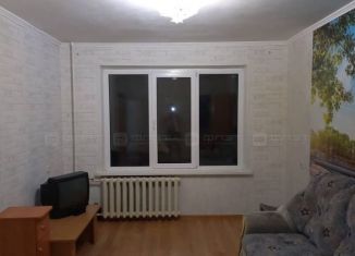 Сдаю в аренду 2-ком. квартиру, 44 м2, Казань, Ново-Азинская улица, 10