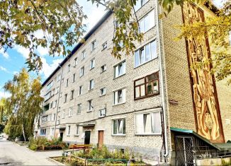 Продажа двухкомнатной квартиры, 47.7 м2, Абакан, улица Кошурникова, 21