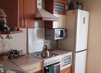 Продажа 2-ком. квартиры, 50 м2, Татарстан, улица 8 Марта, 15