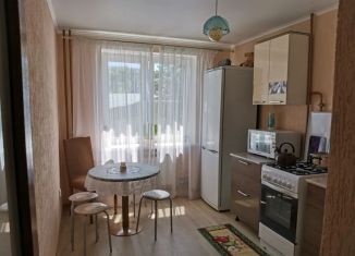 Аренда 1-комнатной квартиры, 40 м2, Ставропольский край, улица Свердлова, 23