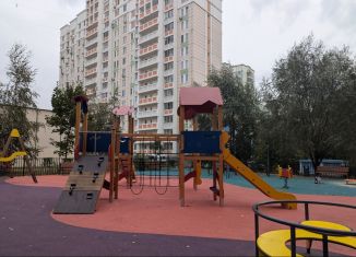 Продается трехкомнатная квартира, 83.6 м2, Москва, Вяземская улица, 8, станция Сетунь