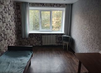 Сдаю в аренду комнату, 18 м2, Новочебоксарск, Советская улица, 20