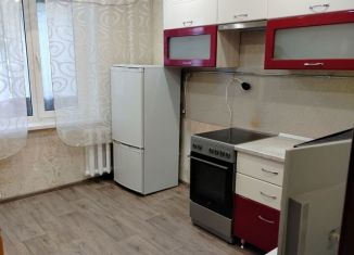 Сдача в аренду комнаты, 14 м2, Ульяновск, проспект Хо Ши Мина, Засвияжский район