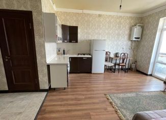 Продаю 2-ком. квартиру, 50 м2, городской округ Махачкала, улица Шамова, 25