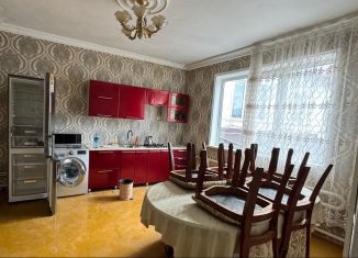 Сдается в аренду дом, 90 м2, Буйнакск, улица Буйнакского, 24