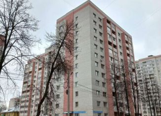 Сдам в аренду 1-ком. квартиру, 37 м2, Ярославская область, улица Радищева, 10/12