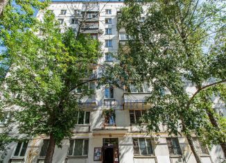 Продам 2-ком. квартиру, 36.5 м2, Москва, улица Пырьева, 10