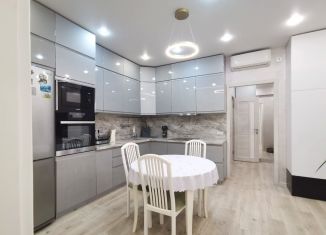 Продается двухкомнатная квартира, 55.7 м2, Иркутск, улица Пискунова, 138/1, Октябрьский округ