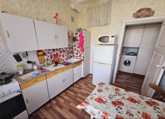 2-комнатная квартира в аренду, 58 м2, Красноярск, проспект имени Газеты Красноярский Рабочий, 102