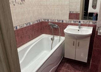 Сдам в аренду двухкомнатную квартиру, 69 м2, Краснодар, Восточно-Кругликовская улица, 22/2, микрорайон Панорама