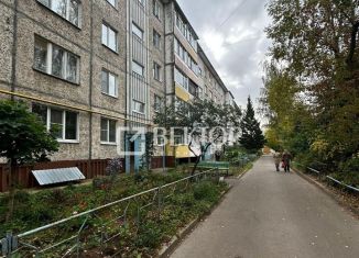 Продам 2-комнатную квартиру, 46 м2, Ивановская область, улица Постышева, 48