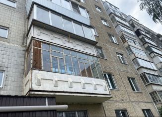 Продажа 3-комнатной квартиры, 65.2 м2, Миасс, улица Лихачёва, 47