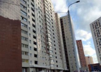 Продам двухкомнатную квартиру, 70 м2, Москва, квартал Южный, 4