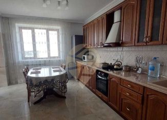 Сдаю в аренду двухкомнатную квартиру, 68.7 м2, Старый Оскол, ЖК Витязь, микрорайон Северный, 8