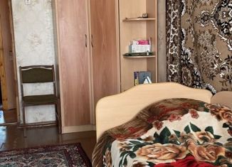 Сдается 2-комнатная квартира, 42 м2, Губкин, улица Раевского, 21