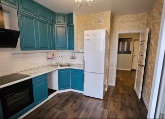 Продам двухкомнатную квартиру, 65.3 м2, Воронеж, Спортивная набережная, 19А