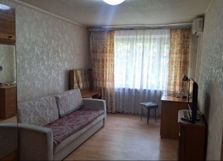Сдам 2-ком. квартиру, 48 м2, Ростов-на-Дону, проспект 40-летия Победы, 67/6