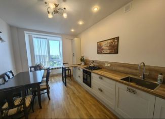 3-ком. квартира на продажу, 106 м2, Ставрополь, микрорайон № 6, улица Ленина, 256