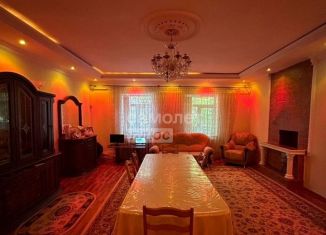 Продаю дом, 170 м2, Дербент, улица Громаковского