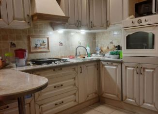 2-комнатная квартира в аренду, 60 м2, Владимир, улица Куйбышева, 5Г