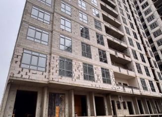 Продается 2-комнатная квартира, 75.4 м2, Махачкала, улица Перова, 13Б