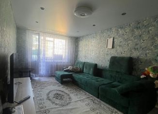 Продается 4-комнатная квартира, 72 м2, Республика Башкортостан, улица Дзержинского, 6